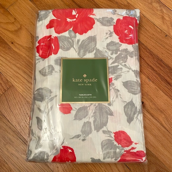 kate spade Kitchen Kate Spade Garden Rose Tablecloth 6 X 84 00